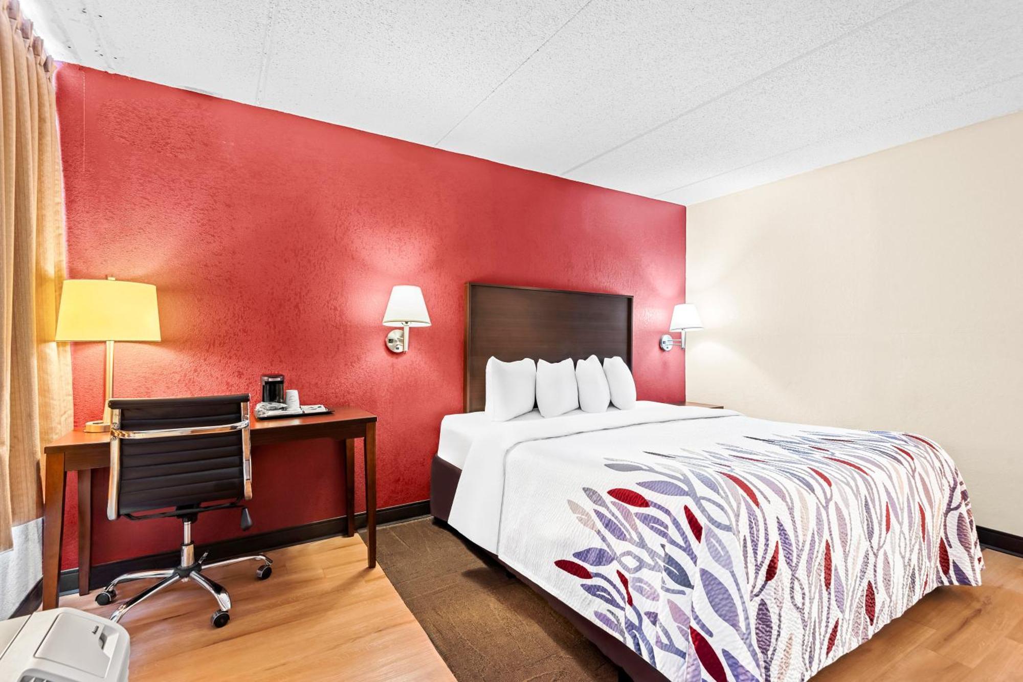 Red Roof Inn Кортленд Экстерьер фото